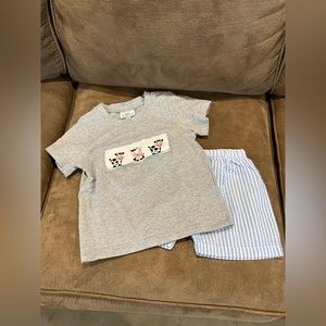 Busy Bees Smocks, size 3T